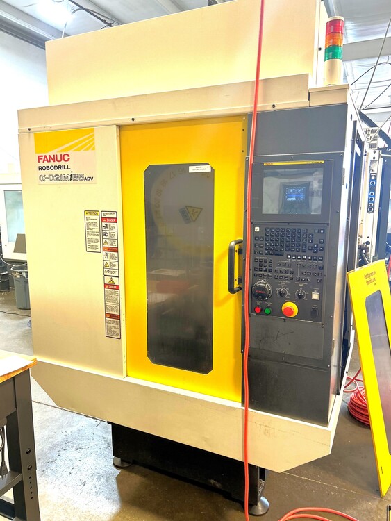 2018 FANUC ROBODRILL ALPHA D21MIB5 ADV Drilling & Tapping Centers | CNC EXCHANGE
